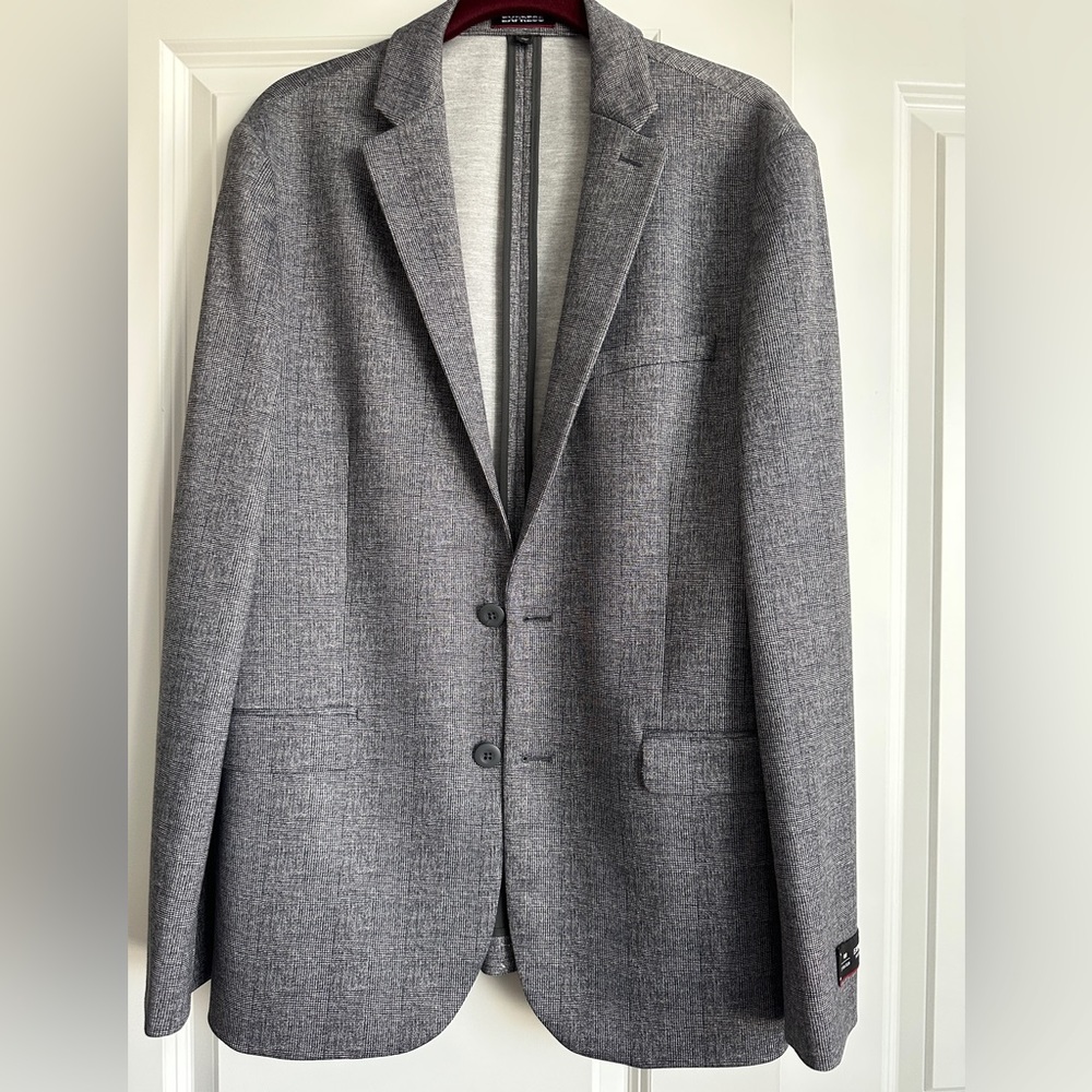 Men’s sport coat with inside pockets.  Extra slim fit, 40 regular